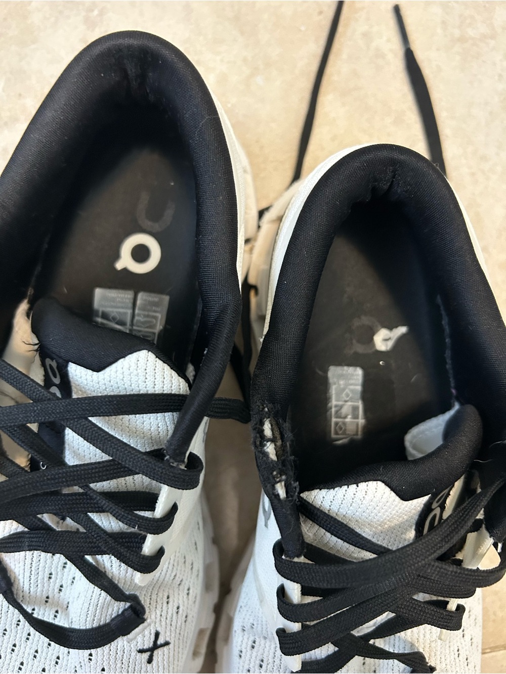 On cloud Women’s Cloud x 4 sneakers - Picture 2 of 10